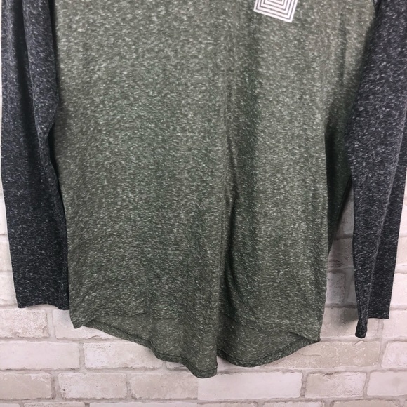 Lularoe Randy Baseball Tee Size M - Picture 3 of 7